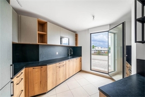 t4 à la vente -   92170  VANVES, surface 107 m2 vente t4 - UBI483103607
